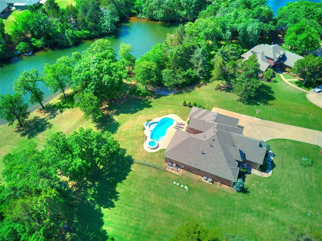 Photo 45 — 5627 Cimarron Manor, Guthrie, OK 73044