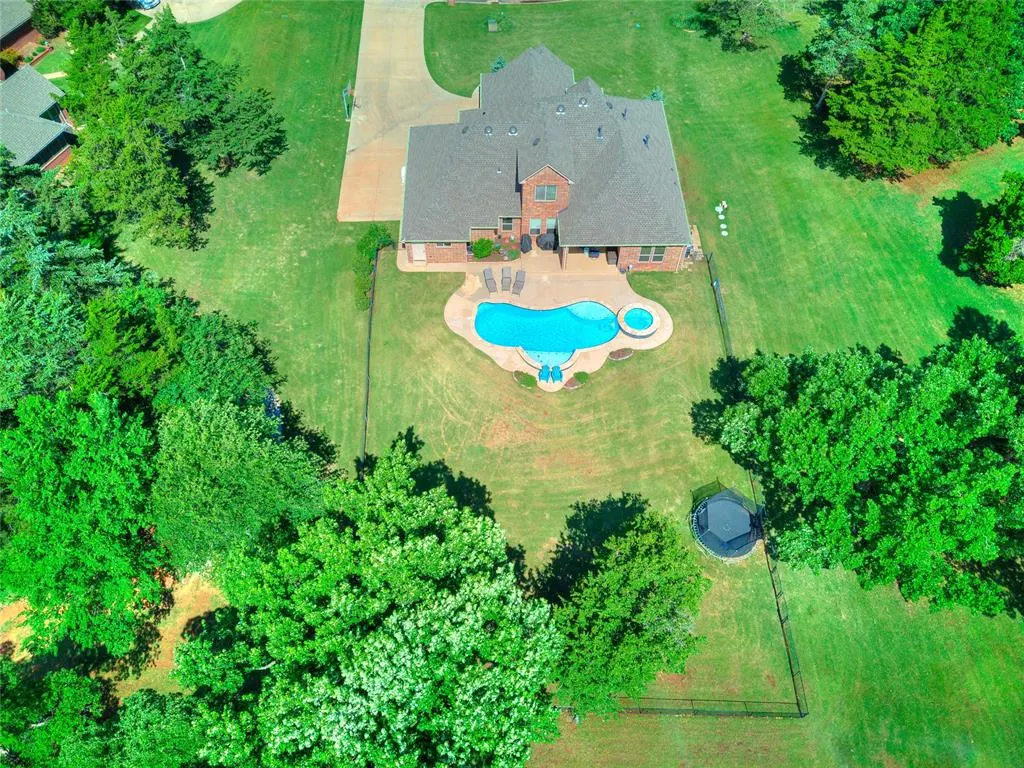 Photo 46 — 5627 Cimarron Manor, Guthrie, OK 73044