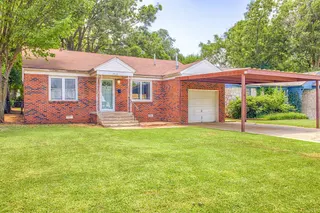 Sold home at 2928 NW 33rd Street