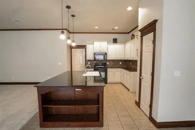 Photo 7 — 3004 NW 191st Street, Edmond, OK 73012