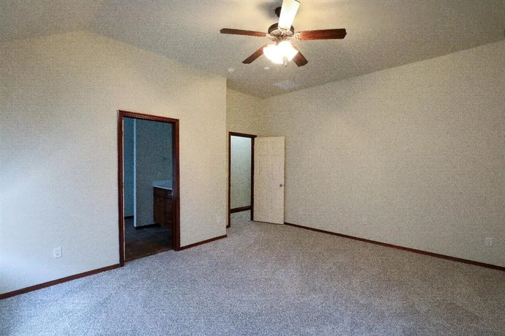 Photo 14 — 3004 NW 191st Street, Edmond, OK 73012