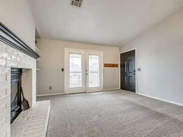 Photo 3 — 3003 River Oaks Drive 204, Norman, OK 73072