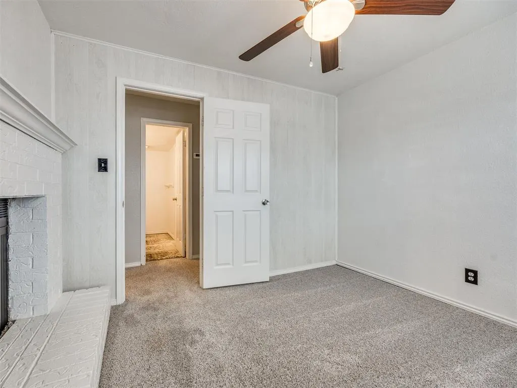 Photo 14 — 3003 River Oaks Drive 204, Norman, OK 73072