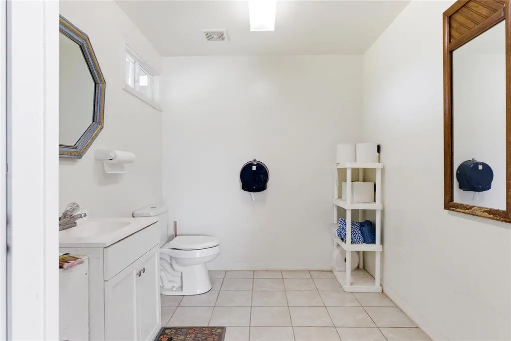 Photo 31 — 13601 N Post Road, Jones, OK 73049