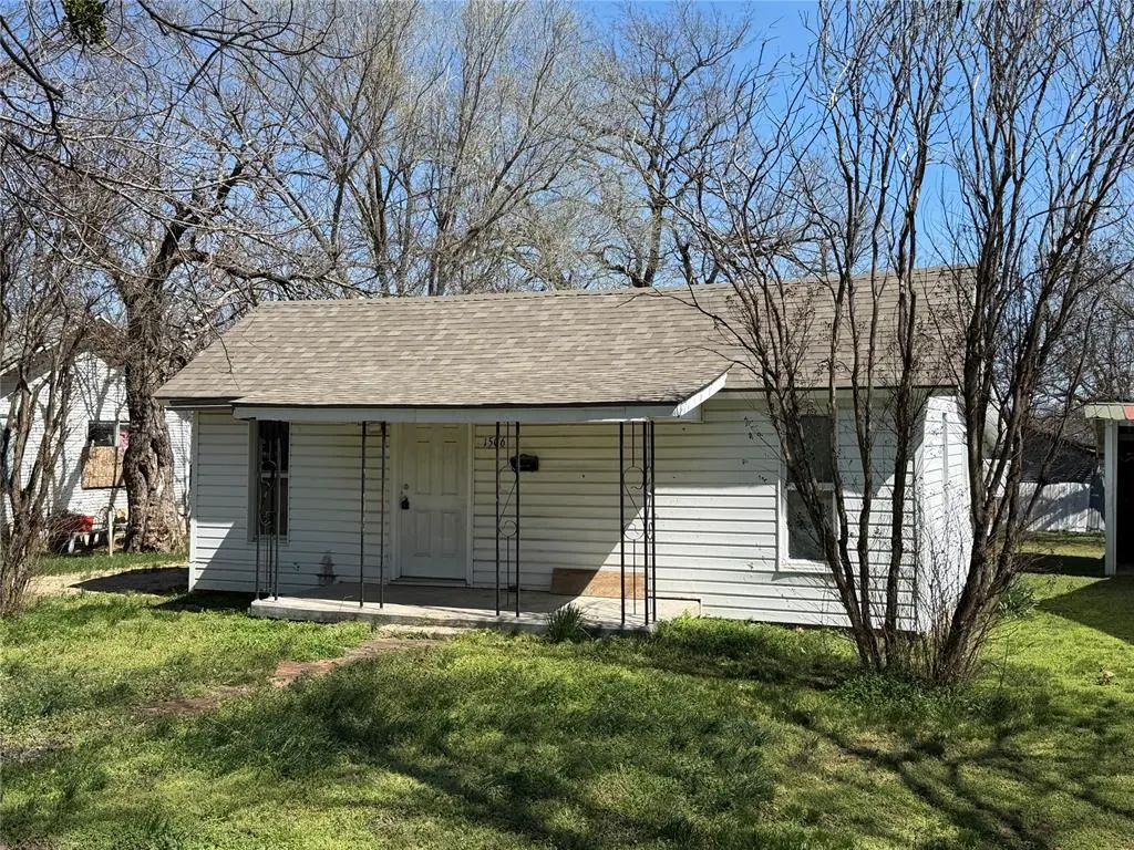Front exterior — 1506 S Mekusukey Avenue, Wewoka, OK 74884