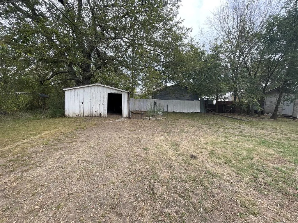 Photo 16 — 1506 S Mekusukey Avenue, Wewoka, OK 74884