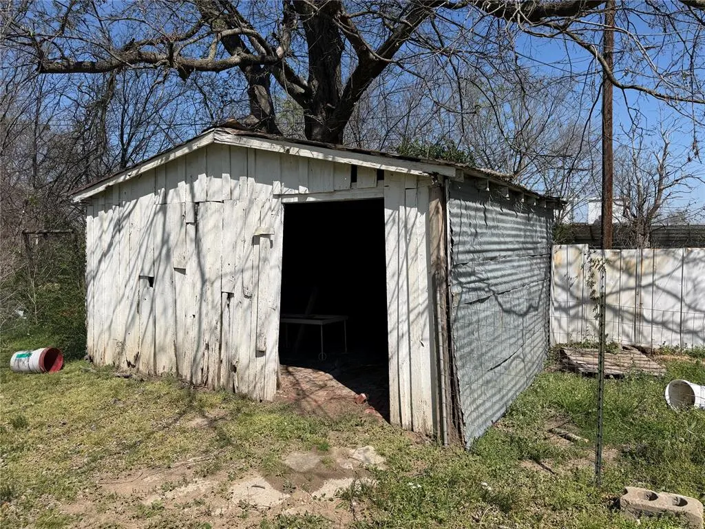 Photo 21 — 1506 S Mekusukey Avenue, Wewoka, OK 74884