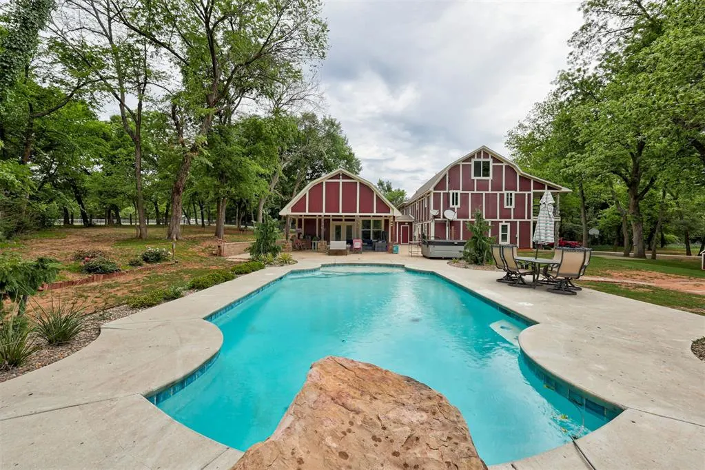 Photo 3 — 7761 High Meadow Road, Noble, OK 73068