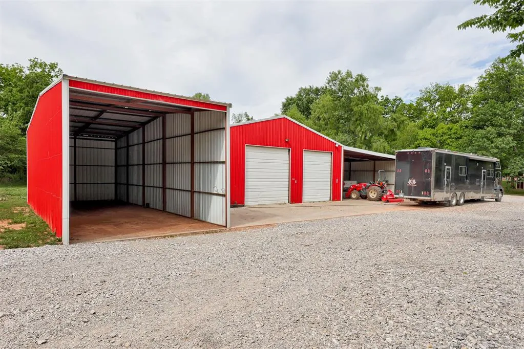Photo 4 — 7761 High Meadow Road, Noble, OK 73068