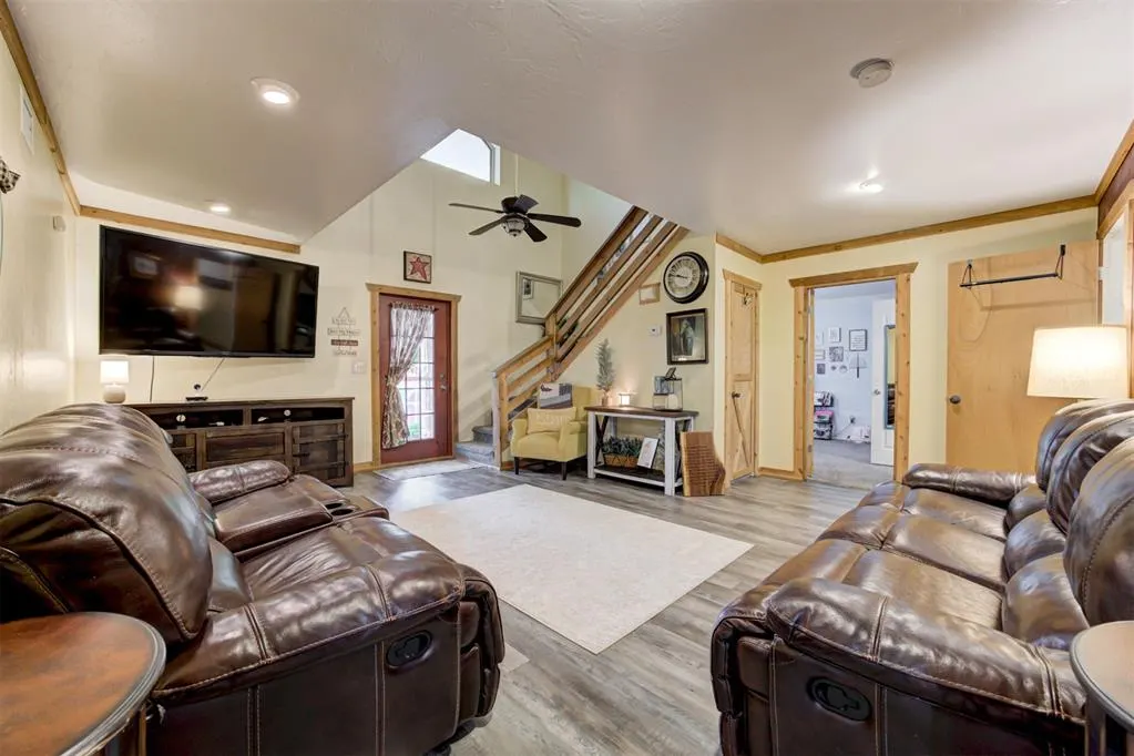Photo 9 — 7761 High Meadow Road, Noble, OK 73068