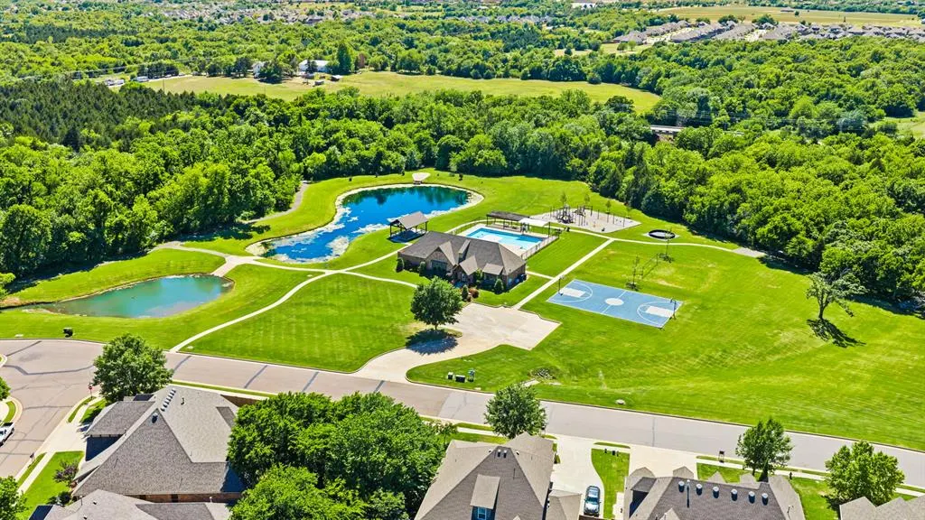 Photo 40 — 2900 Gold Finch Drive, Edmond, OK 73012