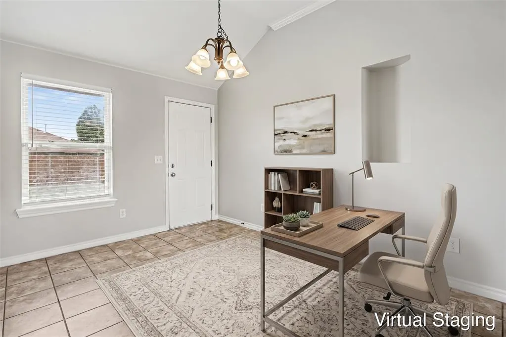 Photo 9 — 8012 John Robert Drive, Oklahoma City, OK 73135