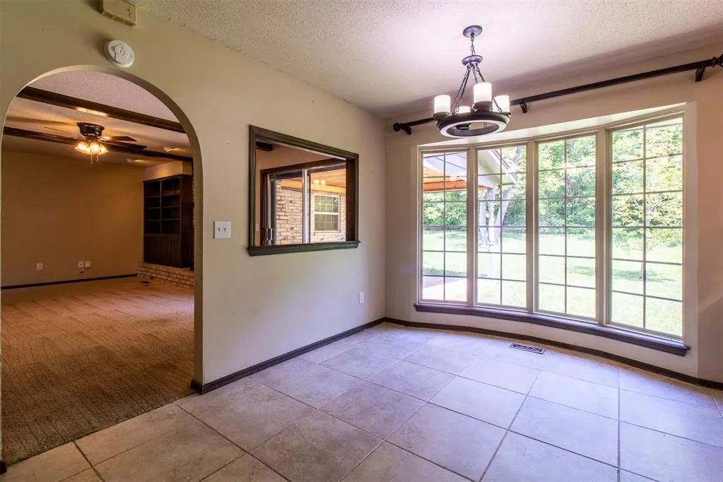 Photo 15 — 904 East Drive, Edmond, OK 73034
