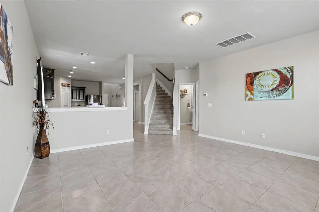 Photo 4 — 11205 NW 95th Terrace, Yukon, OK 73099