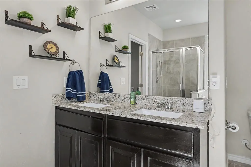 Photo 18 — 11205 NW 95th Terrace, Yukon, OK 73099