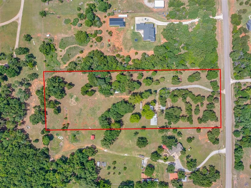 Front exterior — 13874 NE 220th Street, Arcadia, OK 73007