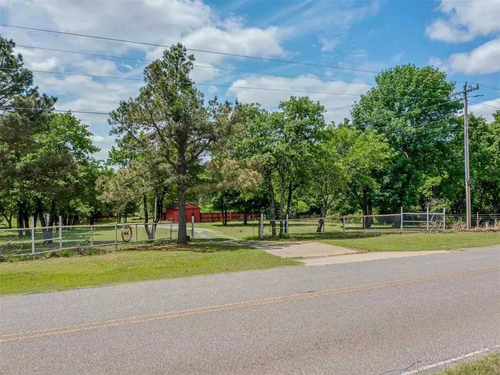 Photo 4 — 13874 NE 220th Street, Arcadia, OK 73007