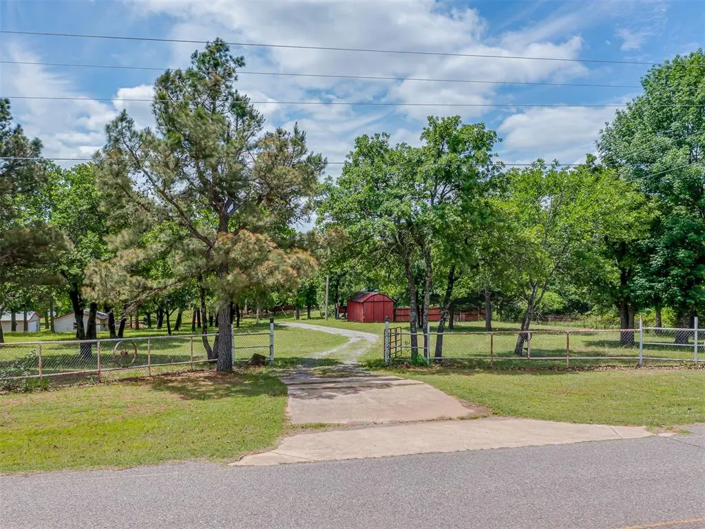 Photo 5 — 13874 NE 220th Street, Arcadia, OK 73007
