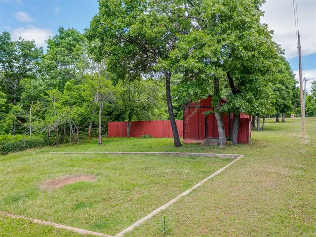 Photo 6 — 13874 NE 220th Street, Arcadia, OK 73007