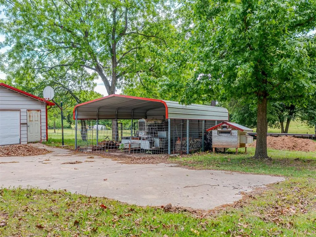 Photo 9 — 13874 NE 220th Street, Arcadia, OK 73007