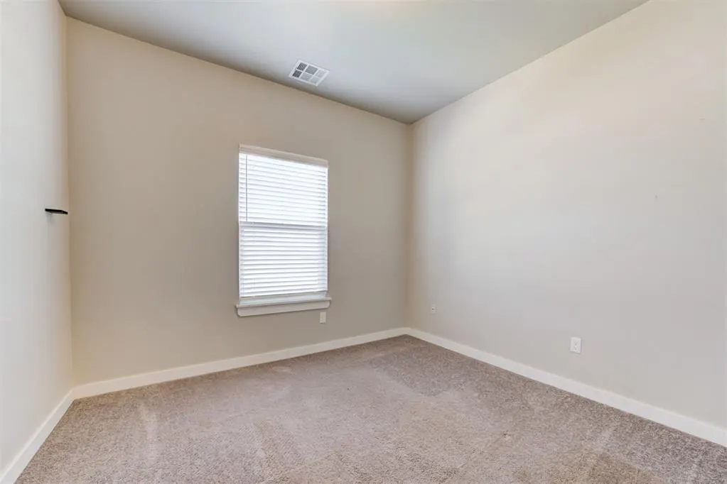 Photo 32 — 15944 Spur Circle, McLoud, OK 74851