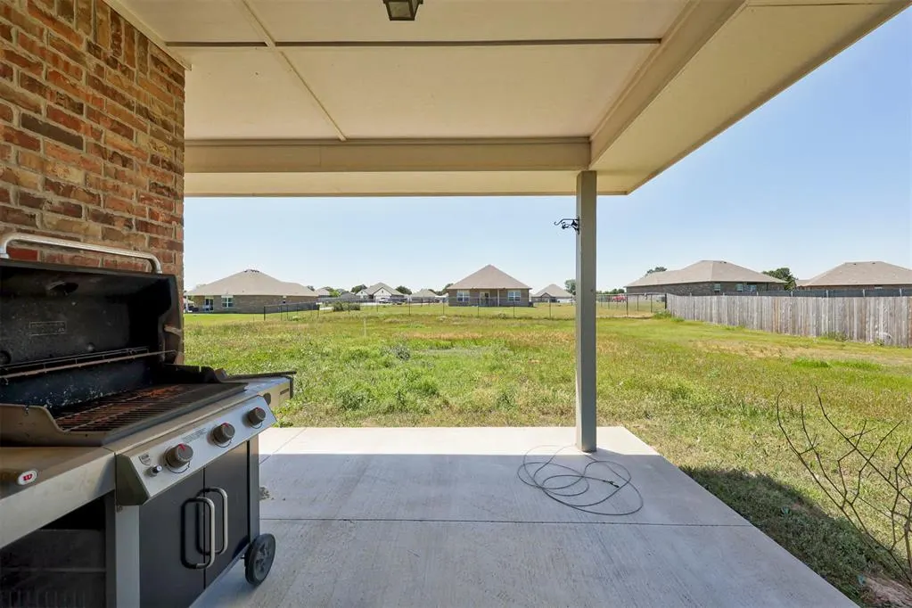 Photo 39 — 15944 Spur Circle, McLoud, OK 74851