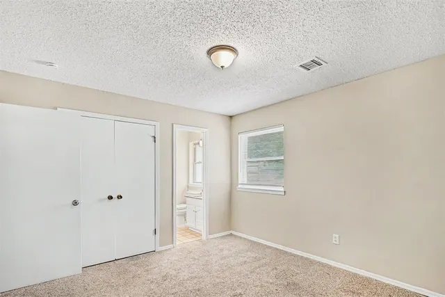 Photo 7 — 708 Red Oak Terrace, Edmond, OK 73003