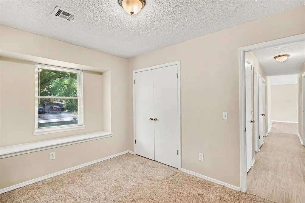 Photo 9 — 708 Red Oak Terrace, Edmond, OK 73003