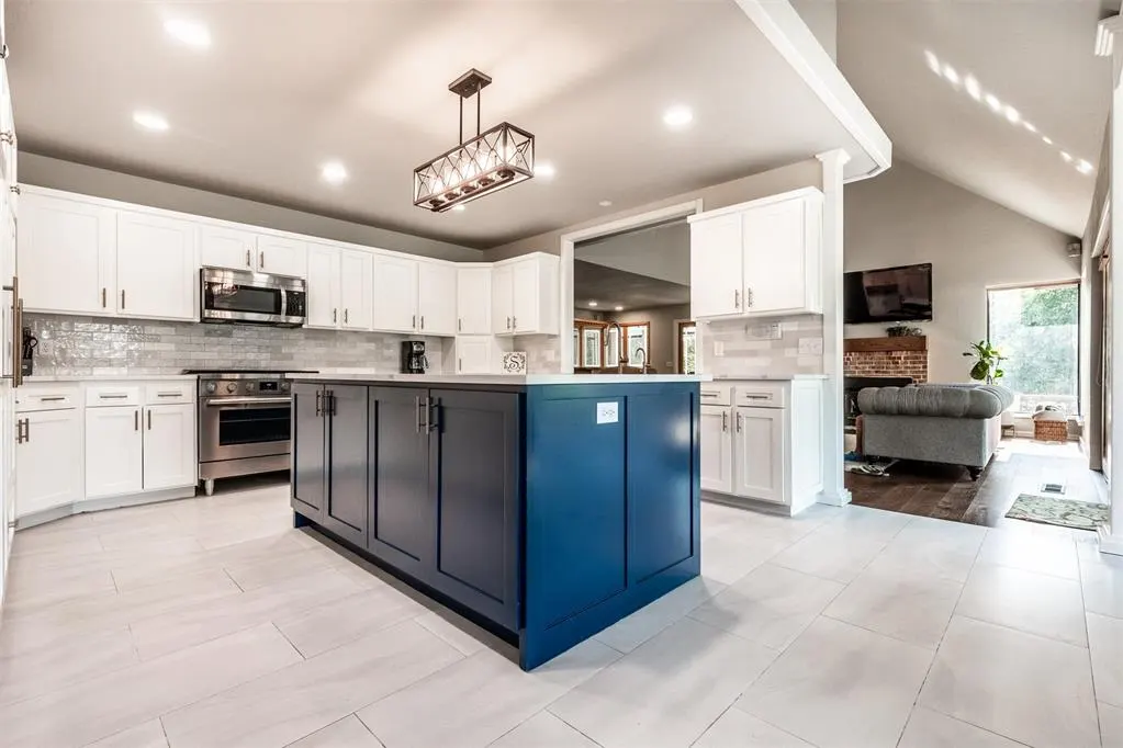 Photo 10 — 6540 S Donna Lane, Oklahoma City, OK 73150