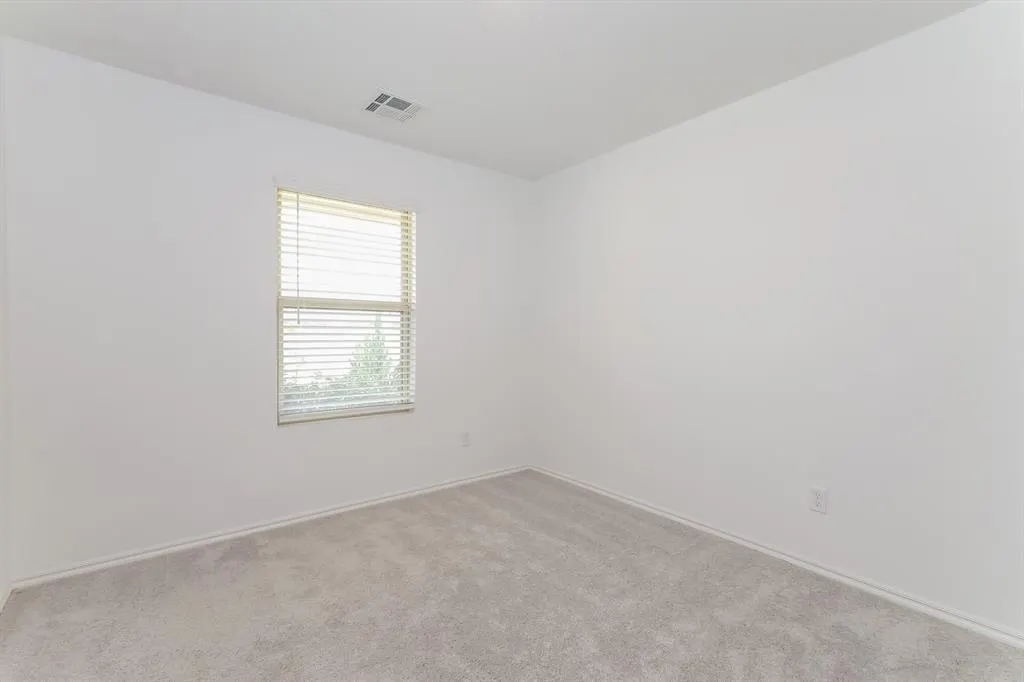 Photo 25 — 11716 38th Street, Mustang, OK 73064
