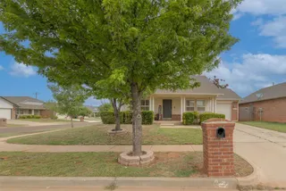Sold home at 2833 NW 186th Street