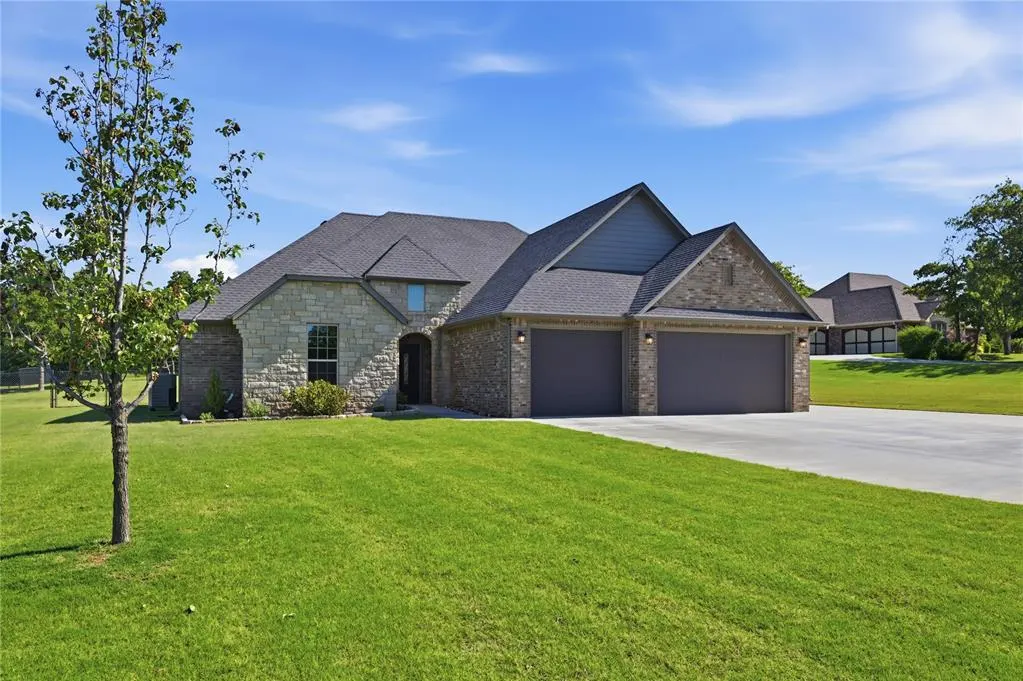 Photo 2 — 17901 SE 66th Street, Newalla, OK 74857