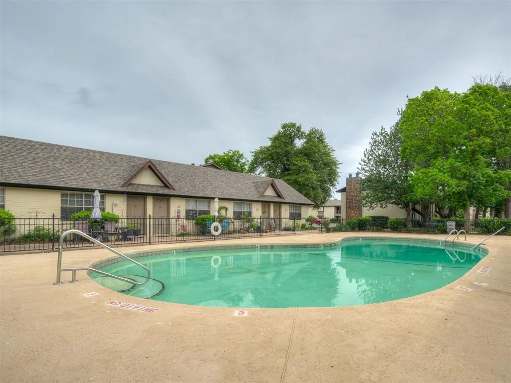 Photo 28 — 1725 E Lindsey Street 2, Norman, OK 73071