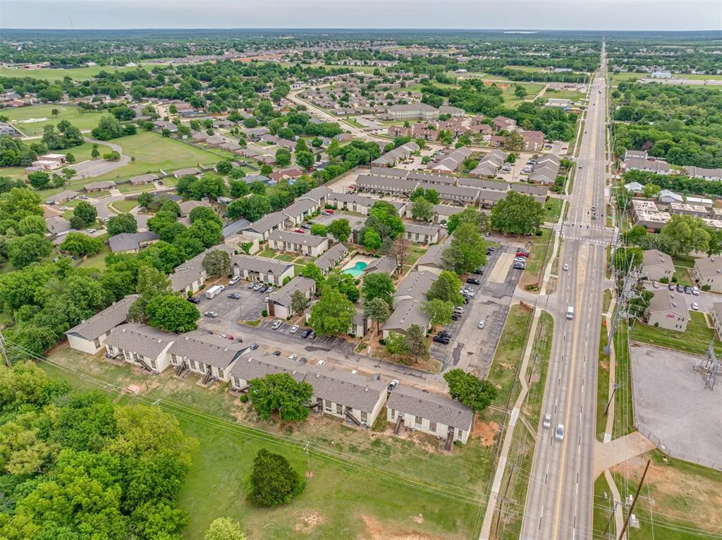 Photo 36 — 1725 E Lindsey Street 2, Norman, OK 73071