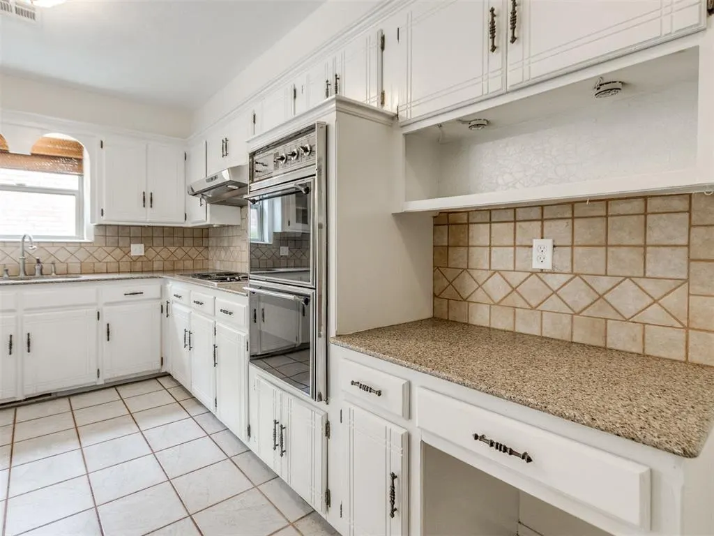Photo 18 — 509 Harding Place, Edmond, OK 73013