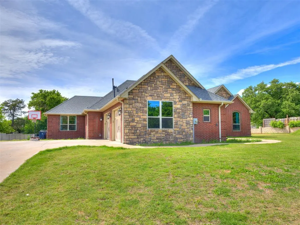 Photo 43 — 1209 N Berry Street, Oklahoma City, OK 73127