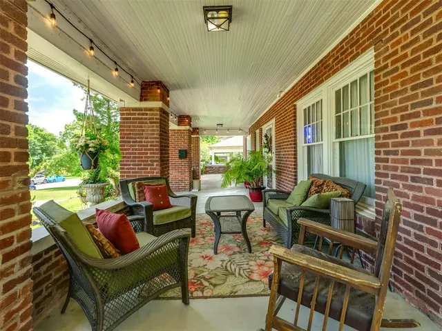 Photo 5 — 136 NW 18th Street, Oklahoma City, OK 73103