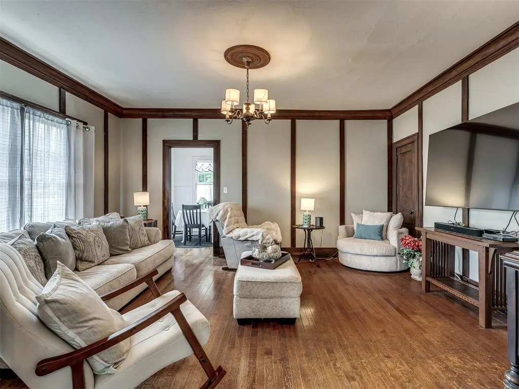 Photo 9 — 136 NW 18th Street, Oklahoma City, OK 73103