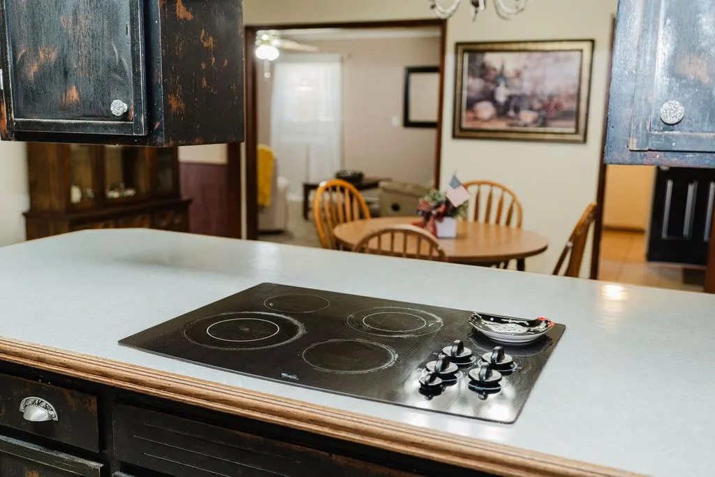 Photo 15 — 1605 W C Avenue, Elk City, OK 73644