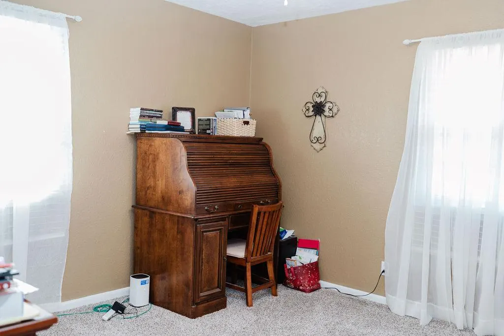 Photo 17 — 1605 W C Avenue, Elk City, OK 73644