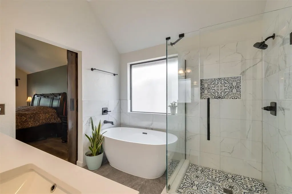 Photo 25 — 19 N Rockypoint Drive, Edmond, OK 73003