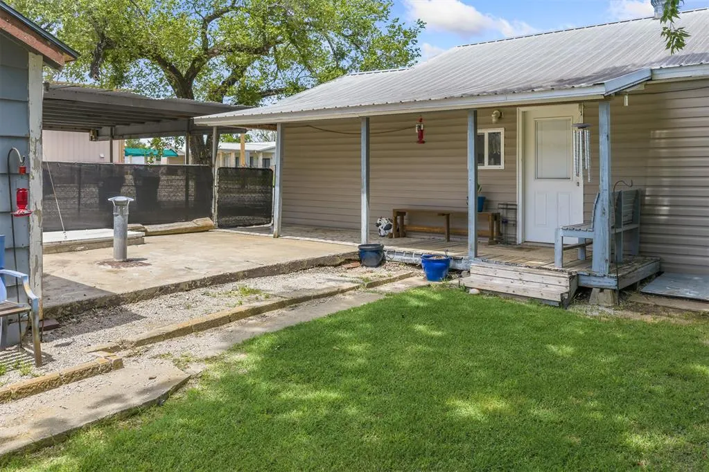 Photo 6 — 303 E Main Street, Ringling, OK 73456