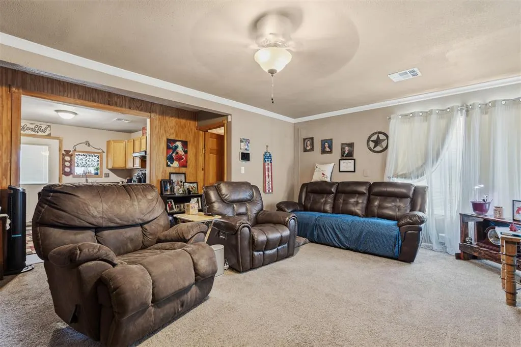 Photo 7 — 303 E Main Street, Ringling, OK 73456