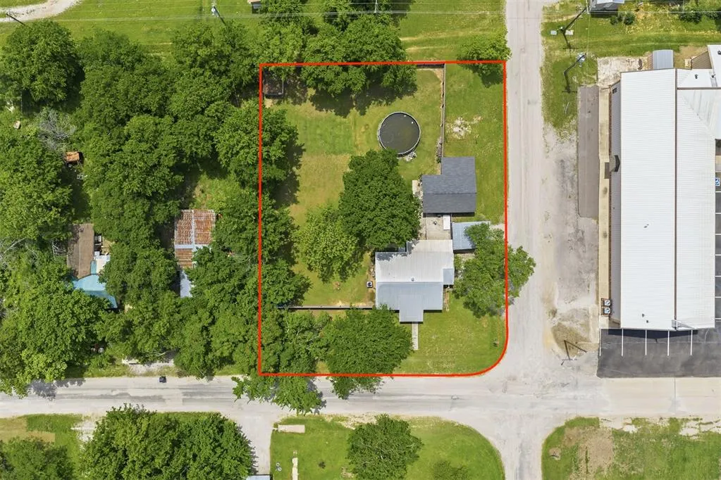 Photo 30 — 303 E Main Street, Ringling, OK 73456