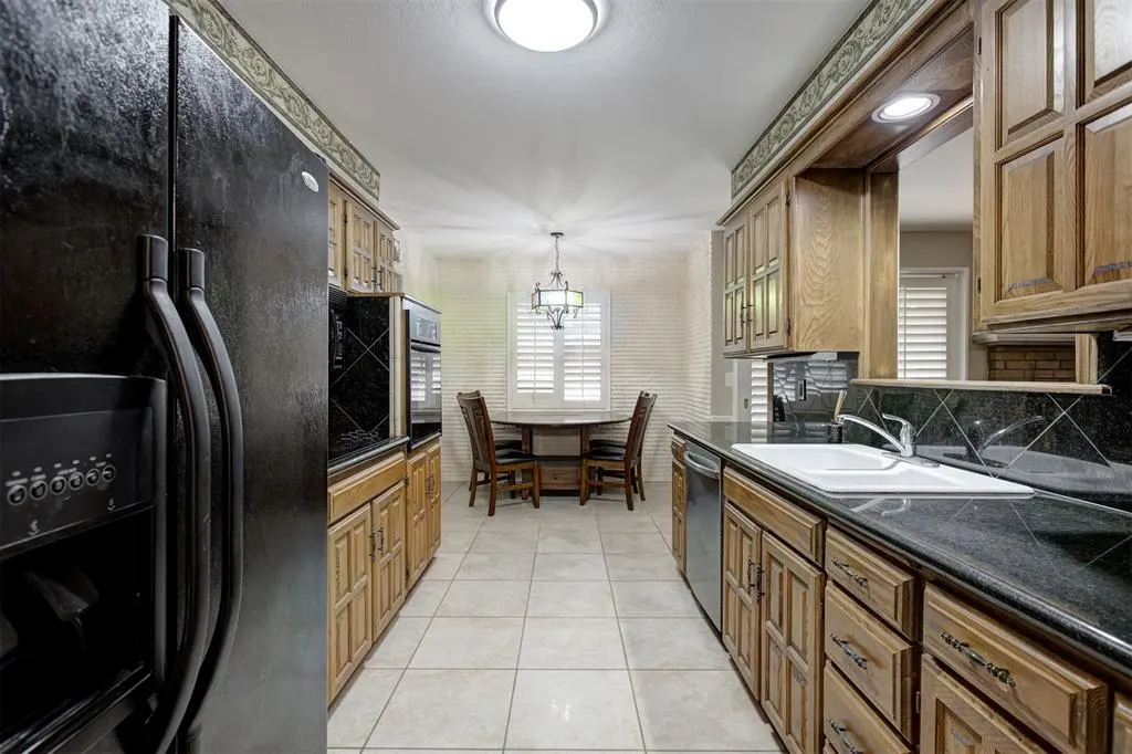 Photo 12 — 2624 NW 113th Street, Oklahoma City, OK 73120