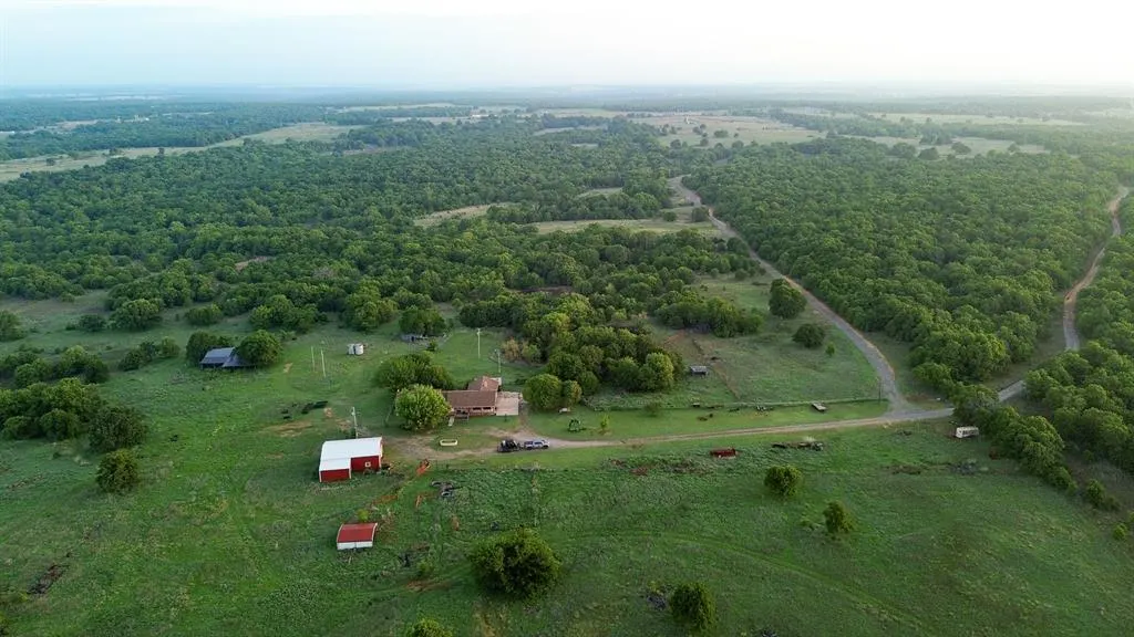 Front exterior — 2205 N County Road 1560 Road, Rush Springs, OK 73082