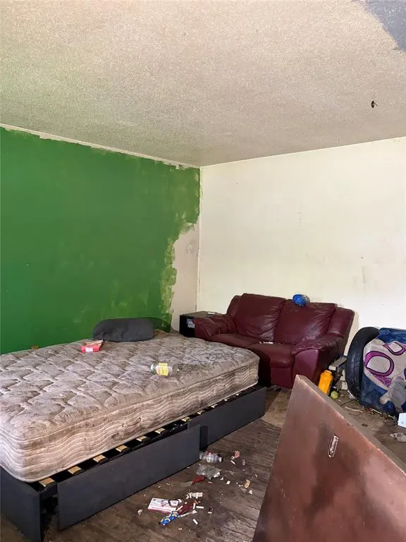 Photo 2 — 120 NW 81st Street, Oklahoma City, OK 73114