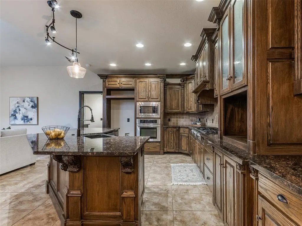 Photo 17 — 13000 Red Cedar Circle, Oklahoma City, OK 73131