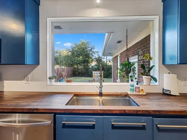 Photo 8 — 3229 NW 68th Street, Oklahoma City, OK 73116