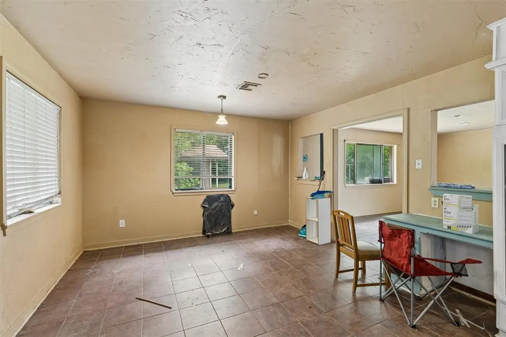 Photo 15 — 429 W Fairchild Drive, Midwest City, OK 73110